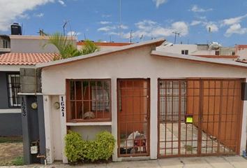 Casa en fraccionamiento en  Parque Cimatario 1621, El Garambullo, Santiago De Querétaro, Querétaro, México