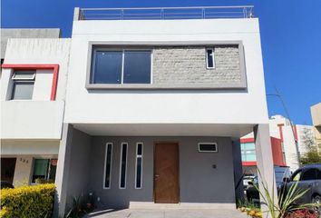 Casa en  Coto Altavista Bosques, Altavista Poniente, Altavista Residencial, Zapopan, Jalisco, México