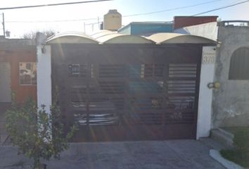 Casa en  Calle Chaco, Hacienda Santa Fe, Jalisco, México