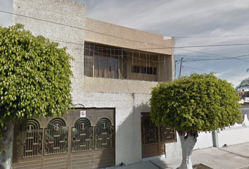 Casa en  Luis González Obregón 139, Zona De Oro, Celaya, Guanajuato, México