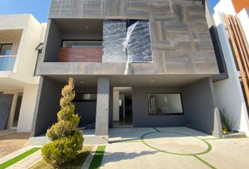 Casa en fraccionamiento en  Gema Residencial, Boulevard Ramón G. Bonfil, Pachuca De Soto, Estado De Hidalgo, México