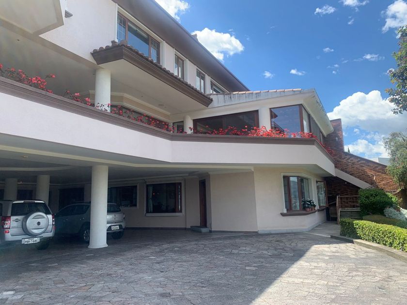 venta Casa en Nayón, Quito icasas.ec