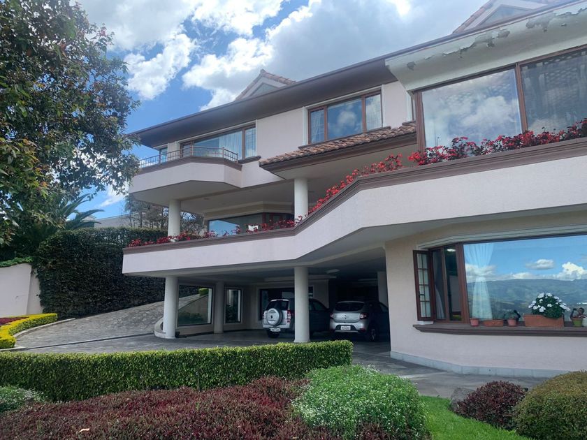 venta Casa en Nayón, Quito icasas.ec