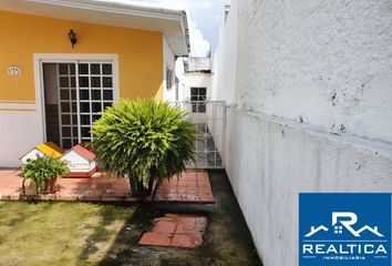 Departamento en  Parroquia De San Juan Bautista, Av Jacarandas, Versalles, Tepic, Nayarit, México