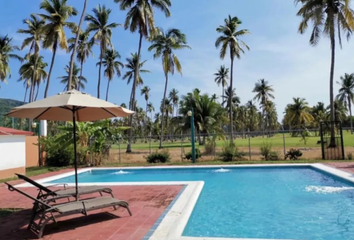 Casa en  Paseo De Las Golondrinas 130, Ixtapa Zihuatanejo, Guerrero, México