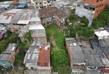 Lote de Terreno en  Calle 2, La Arboleda, Fundadores, Armenia, Quindío, Col