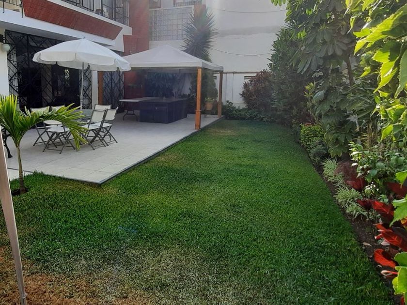 Casa en venta Calle General Silva 685, Cuadra 6, Ur. San Antonio, Miraflores, Lima, 15047, Per
