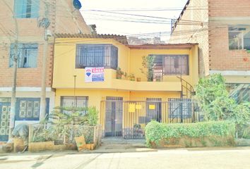 Casa en  Avenida Tupac Amaru, San Juan De Lurigancho, Perú