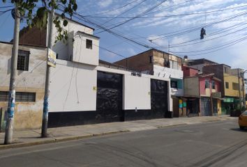 Local industrial en  Avenida Guardia Peruana, Chorrillos, Perú