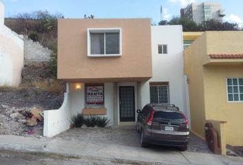 Casa en fraccionamiento en  Paseo Cuesta Bonita, Cuesta Bonita, Santiago De Querétaro, Querétaro, México
