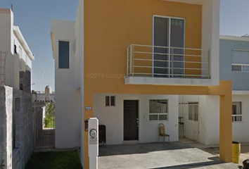 Casa en fraccionamiento en  Calle Pablo Rentería Tijerina 757, Las Espigas 2do Sector, Cadereyta Jiménez, Nuevo León, México