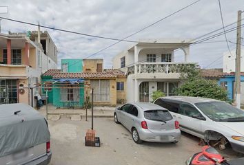 Casa en  Bahía De Zihuatanejo, Miramapolis, Ciudad Madero, Tamaulipas, México