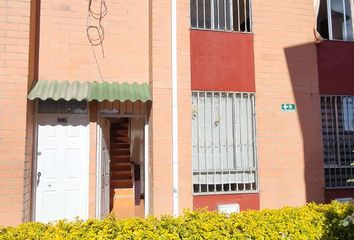 Casa en  Conjunto Residencial El Trébol Supermanzana 13, Cl. 12a #1be-85, Mosquera, Cundinamarca, Colombia