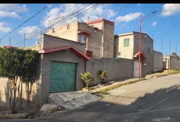 Casa en  Jorge Jiménez Cantú, Estado De México, México