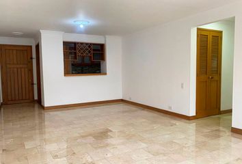 Apartamento en Poblado, Medellín