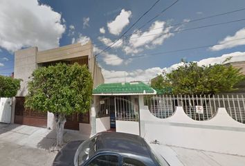 Casa en  Zona De Oro, Celaya, Guanajuato, México