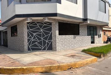 Departamento en  Urb Las Palmas Reales, Los Olivos, Perú