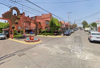 Casa en  Santa Cruz Del Monte, Naucalpan De Juárez