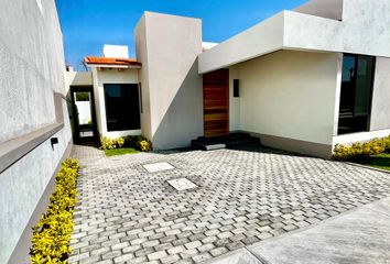 Casa en fraccionamiento en  México 120, Centro, Residencial Haciendas De Tequisquiapan, Querétaro, México