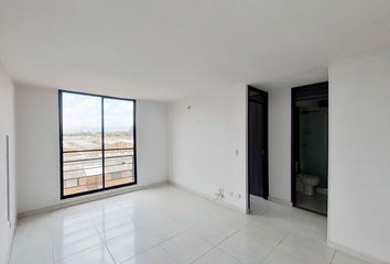 Apartamento en  Urbanización El Pinar, Madrid