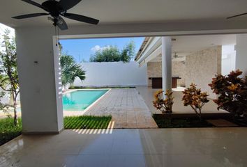 Casa en condominio en  Porto Alegre, Calle 88, Mérida, Yucatán, México