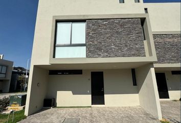 Casa en fraccionamiento en  Prolongación Río Blanco 1820, Argenta Mirador Residencial, Zapopan, Jalisco, México