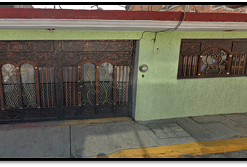 Casa en  Roble 3, Colonia Arboledas De San Martín, San Martín Texmelucan De Labastida, Puebla, México