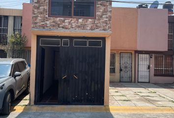 Casa en fraccionamiento en  C. Juan Bosco 39, Mz 017, Los Heroes Coacalco, 55712 San Francisco Coacalco, Méx., México