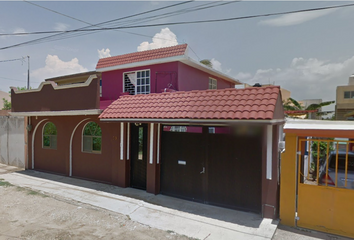 Casa en  Lirios 59, Rancho Alegre I, Coatzacoalcos, Veracruz, México