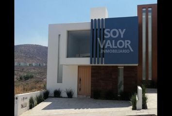 Casa en fraccionamiento en  Cañadas Del Bosque, Morelia, Michoacán