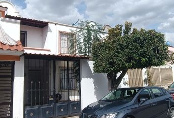Casa en  Nogalia, Irapuato, Guanajuato, México