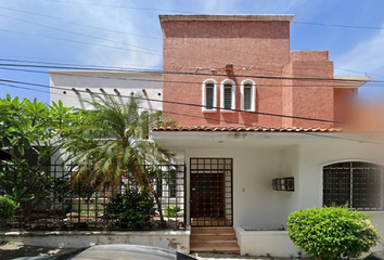 Casa en  Monte Blanco 32, Hornos Insurgentes, Acapulco, Guerrero, México