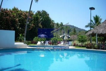 Condominio horizontal en  Ixtapa, Zihuatanejo, Zihuatanejo De Azueta