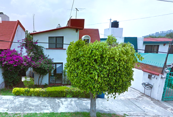 Casa en  Grosellas 40, Mz 059, Lomas De San Mateo, 53200 Naucalpan De Juárez, Méx., México