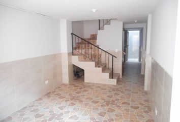Apartamento en  Urbanización Terreros, Soacha