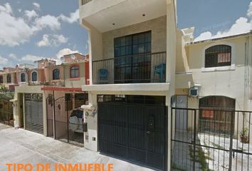 Casa en condominio en  Calle Porto Novo 38a, Sm 501, Porto Alegre, Cancún, Quintana Roo, México