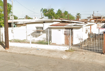 Casa en  Av. Rep. De Costa Rica, Cuauhtémoc Nte, 21200 Mexicali, B.c., México