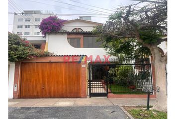 Casa en  Los Anades 100, San Isidro, Perú