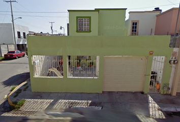 Casa en  Las Alamedas, Nuevo Laredo, Tamaulipas, México