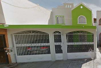 Casa en  Circuito Vancouver, Terranova Plus, Mazatlán, Sinaloa, México