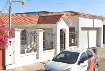 Casa en  Avenida Marmoleros, Libertad, Mexicali, Baja California, México