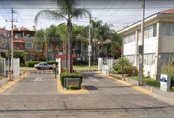 Casa en  San Martín De Las Flores De Arriba, Tlaquepaque