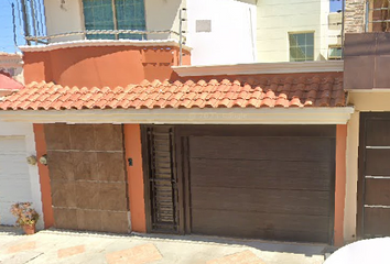 Casa en  Guillermo Laveaga, Paseo De Los Arcos, 80180 Culiacán Rosales, Sinaloa, México