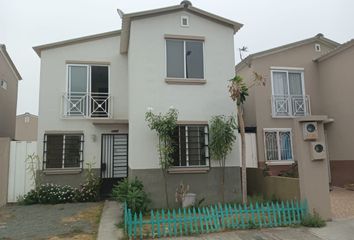 Casa en  Urbanizacion Villa Del Rey, Ecuador