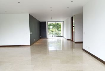 Apartamento en  Poblado, Medellín