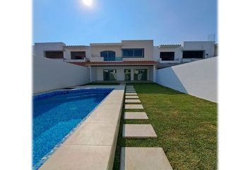 Casa en  Lomas De Jiutepec, Jiutepec, Morelos, México