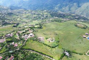 Terreno Comercial en  Lentag, Ecuador