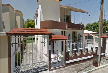 Casa en  Bugambilia, Parrilla 1ra. Secc., 86284 Parrilla, Tabasco, México