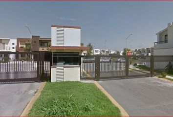 Casa en condominio en  Calle Boreal, Las Estaciones, Monterrey, Nuevo León, México