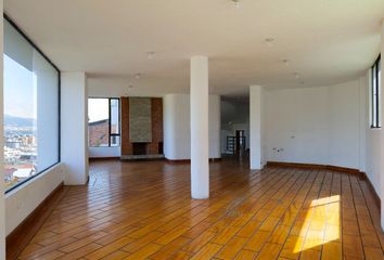 Casa en  Av. Eloy Alfaro & Portete, Quito, Ecuador